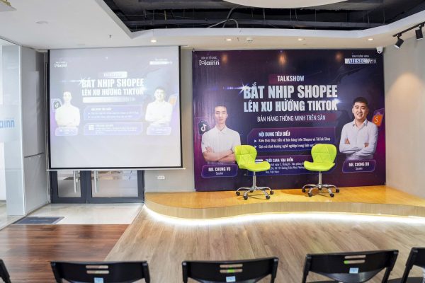 Talkshow Mainn Media AIESEC